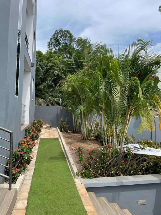 Nuben Court- Kumasi City Ngoại thất bức ảnh
