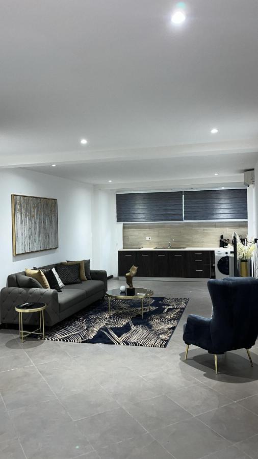 Nuben Court- Kumasi City Ngoại thất bức ảnh