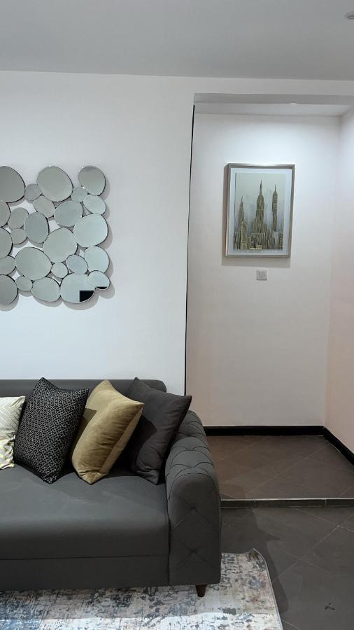 Nuben Court- Kumasi City Ngoại thất bức ảnh