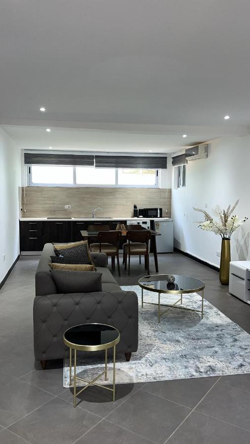 Nuben Court- Kumasi City Ngoại thất bức ảnh